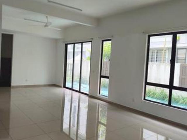 Residential House for sale in Kajang, Langat