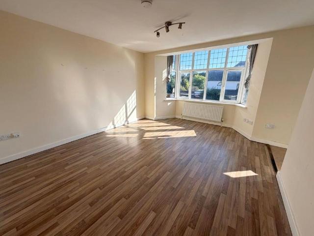Apartment for rent in Mill Hill, Greater London