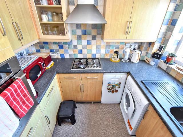Apartment for rent in Upperton, Eastbourne