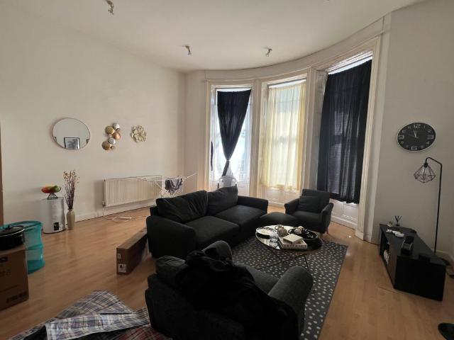 Apartment for rent in Bohemia, Guestling Green