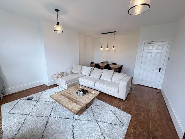 House for rent in Upperton, Eastbourne