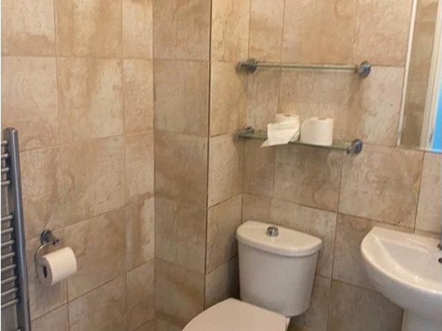Apartment for rent in London Borough of Croydon, Purley