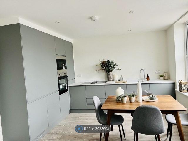Apartment for rent in London Borough of Barnet, Greater London