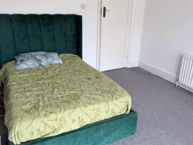 House for rent in London Borough of Croydon, Greater London