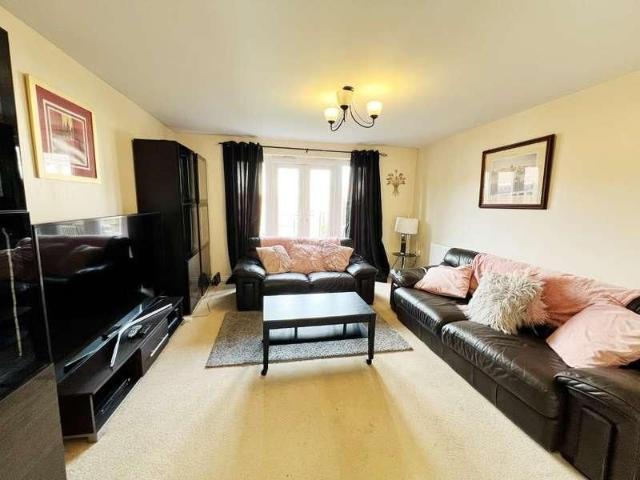 Townhouse for rent in Thinford
