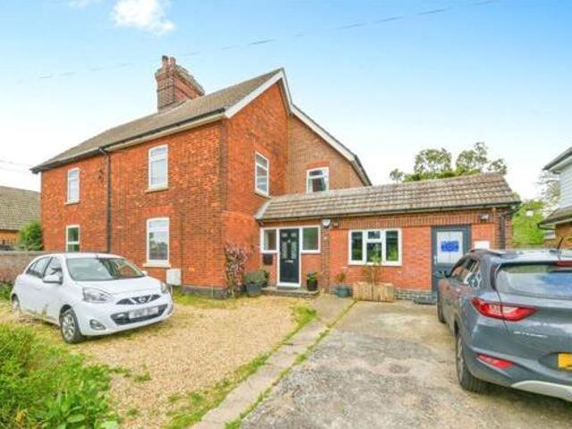 House for sale in Sandy, Bedfordshire