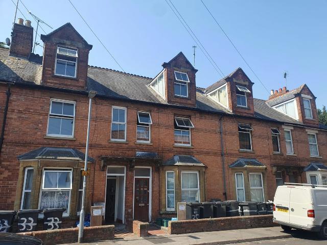 Room for rent in Yeovil, Somerset
