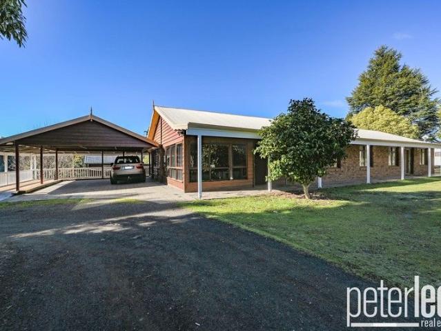 House for sale in Lilydale, Tasmania