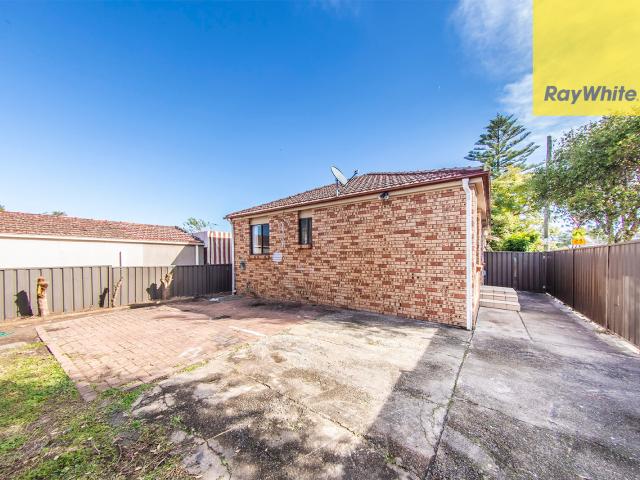 House for rent in Rosehill