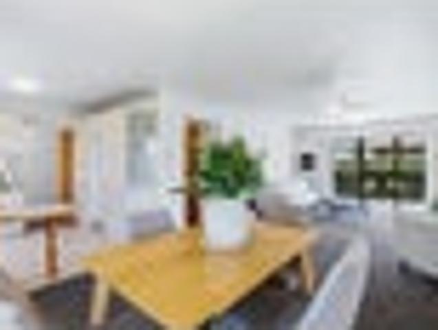 House for sale in Omokoroa, Bay Of Plenty