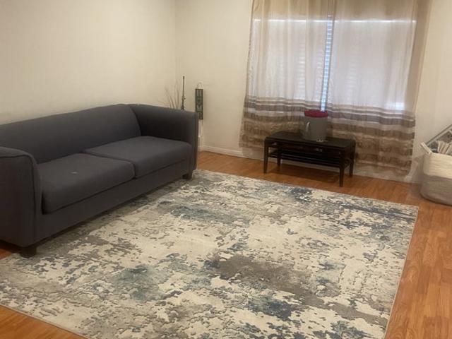 Room for rent in Granada Hills North Neighborhood Council District, Canoga Park