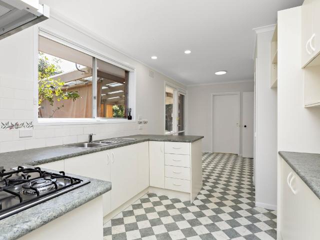 House for rent in Keilor East, Victoria