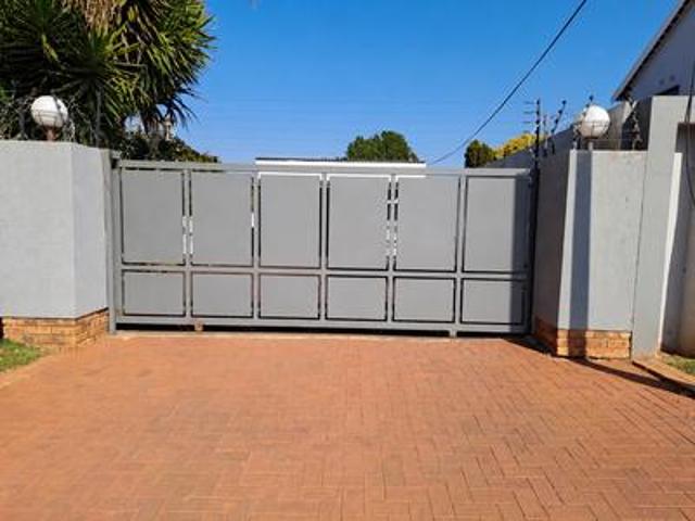House for sale in Ekurhuleni, Gauteng