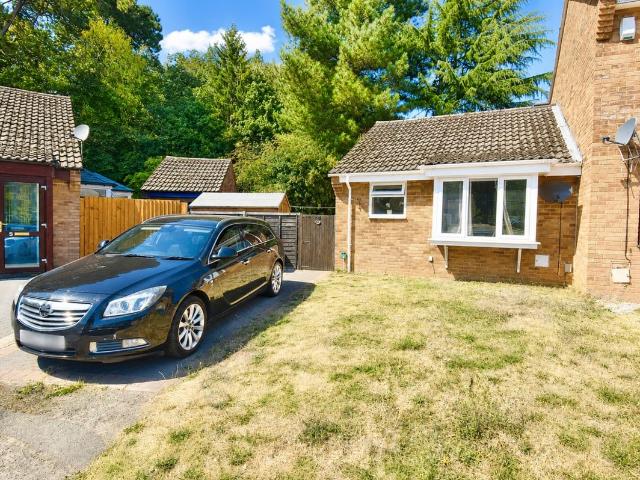 House for rent in Southfields, Northampton