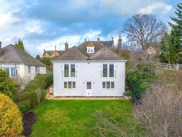 House for sale in Broadway, Wychavon