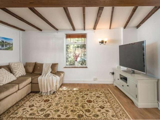 House for rent in Oversley Green, Stratford-on-Avon