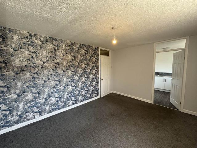 House for rent in Burnedge, Greater Manchester