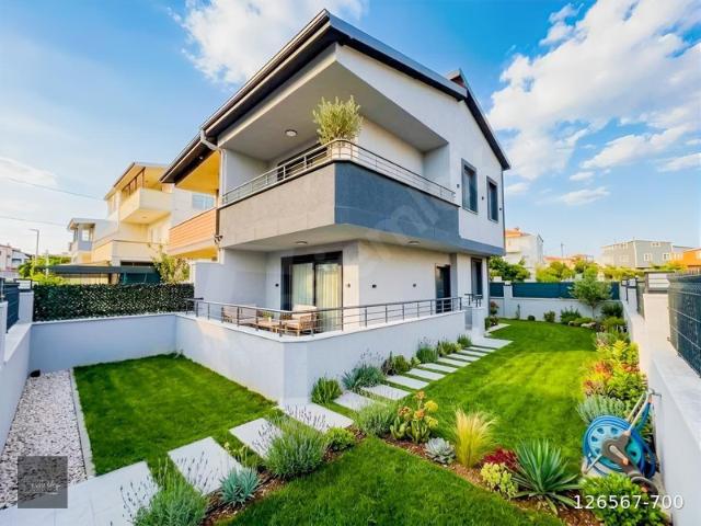 Yeniçiftlik Mahallesi, Marmaraereğlisi içerisinde satılık Villa