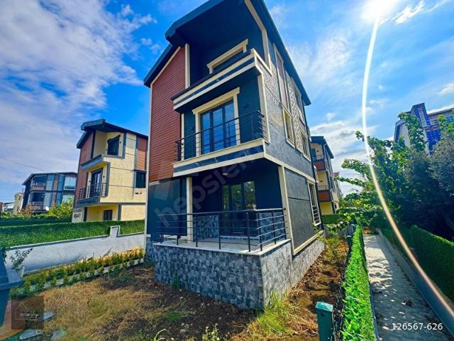 Marmaraereğlisi, Tekirdağ içerisinde satılık Villa