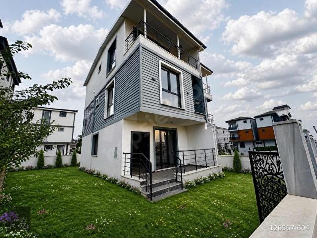 Marmaraereğlisi, Tekirdağ içerisinde satılık Villa