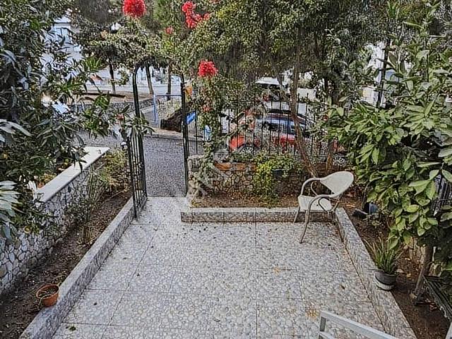 Aliağa, İzmir içerisinde satılık Villa