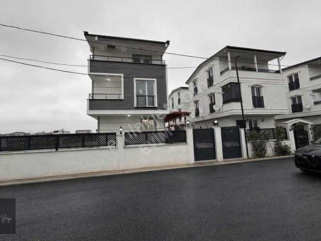 Marmaraereğlisi, Tekirdağ içerisinde satılık Villa
