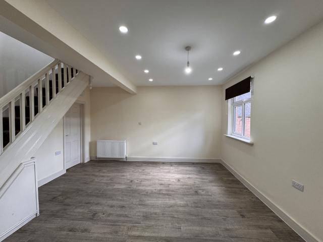House for rent in Highfields, Old Wharf