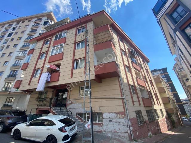 Ümraniye, İstanbul içerisinde satılık mülk
