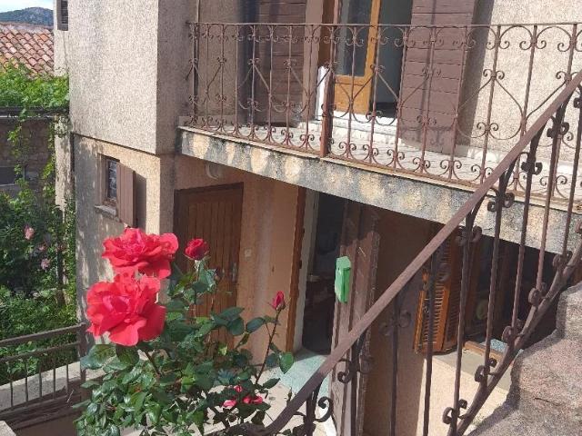 Maison vente à Ajaccio, Evisa