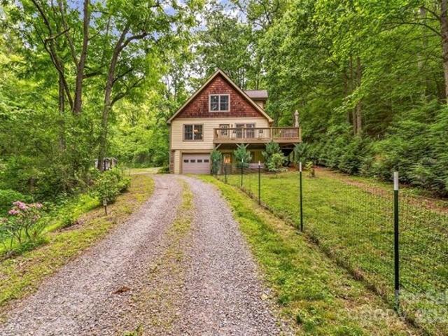 House for sale in Weaverville