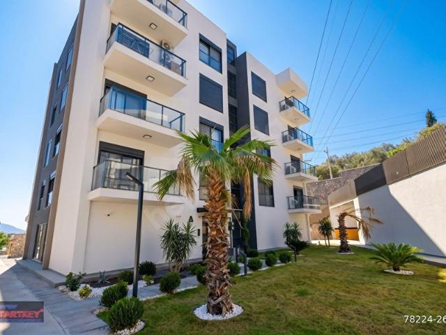 Bornova, İzmir içerisinde satılık mülk