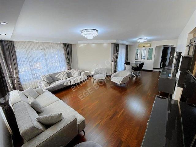 Bornova, İzmir içerisinde kiralık mülk