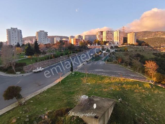 Bornova, İzmir içerisinde kiralık mülk
