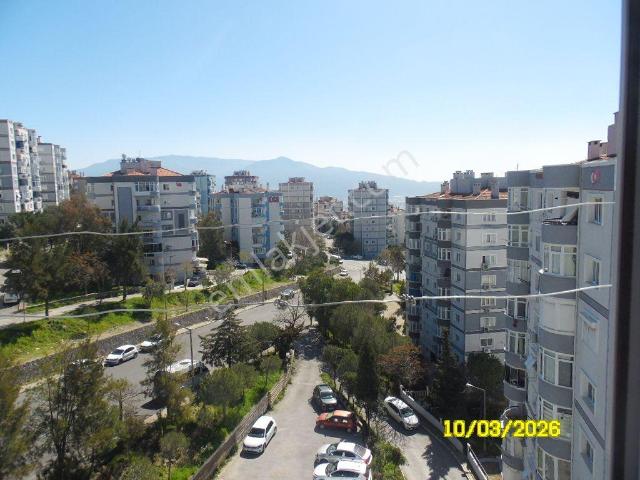 Bornova, İzmir içerisinde satılık mülk