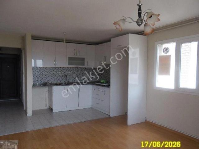 Bornova, İzmir içerisinde kiralık mülk