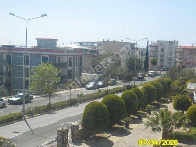 Bornova, İzmir içerisinde satılık mülk