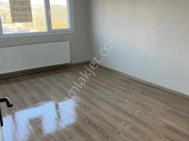 Evka 4 Mahallesi, Bornova içerisinde kiralık mülk