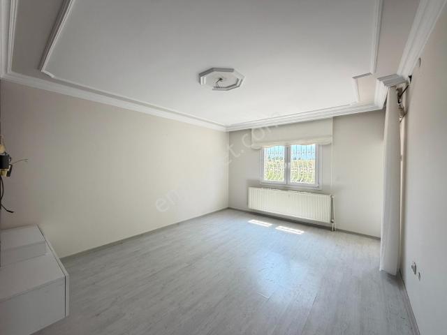 Evka 3 Mahallesi, Bornova içerisinde kiralık mülk