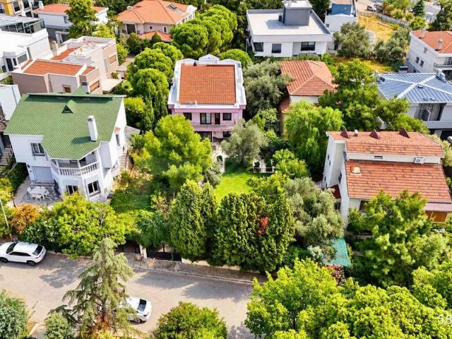 Evka 3 Mahallesi, Bornova içerisinde satılık Arsa