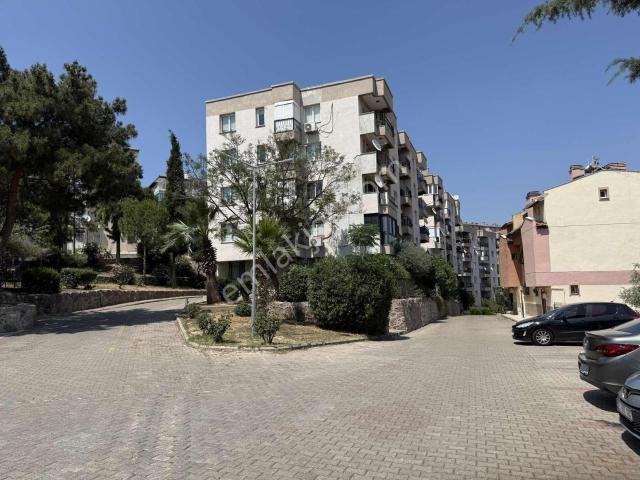 Bornova, İzmir içerisinde kiralık mülk