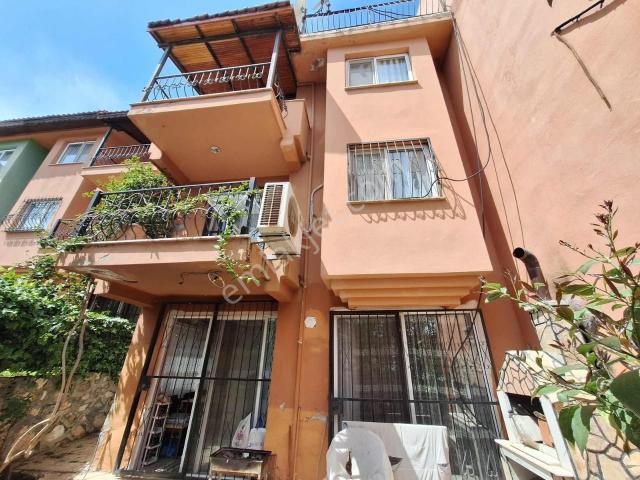 Bornova, İzmir içerisinde satılık Villa
