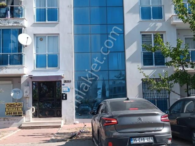 Evka 4 Mahallesi, Bornova içerisinde kiralık mülk