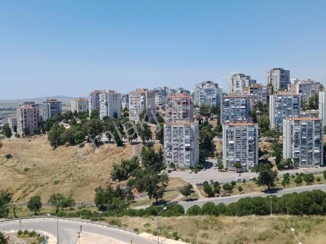 Çiğli, İzmir içerisinde satılık mülk