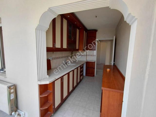 Çiğli, İzmir içerisinde kiralık mülk