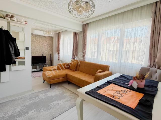 Karşıyaka Çarşı, Karşıyaka içerisinde kiralık mülk