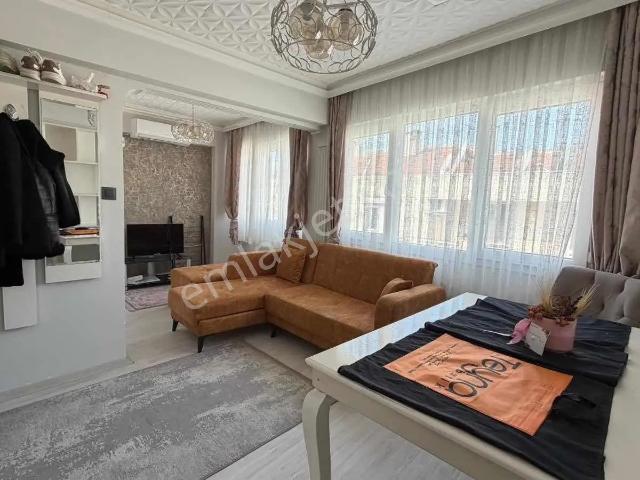 Karşiyaka, İzmir içerisinde satılık mülk