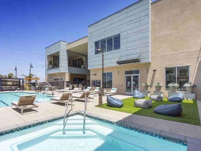 Apartment for rent in Carson, California