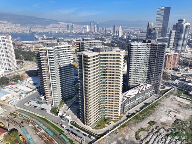 Konak, İzmir içerisinde satılık mülk