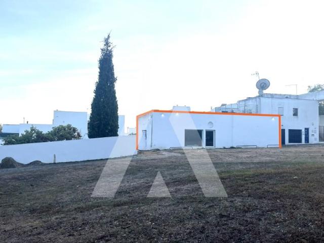 Loja alugar em Évora