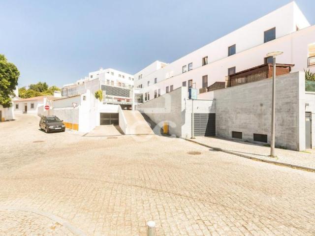 Garagem venda em Évora